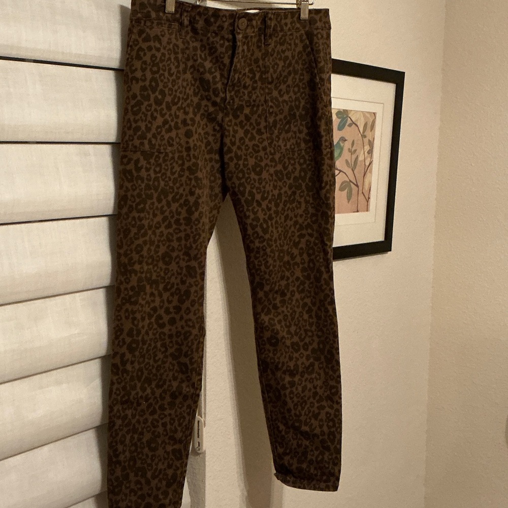 Sanctuary Leopard Print Pants . Size 29. New Condition